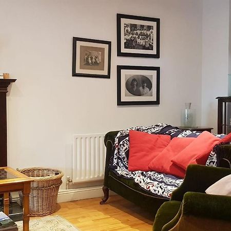 바나게르 Cosy Townhouse On The Hill In Ireland 빌라 외부 사진